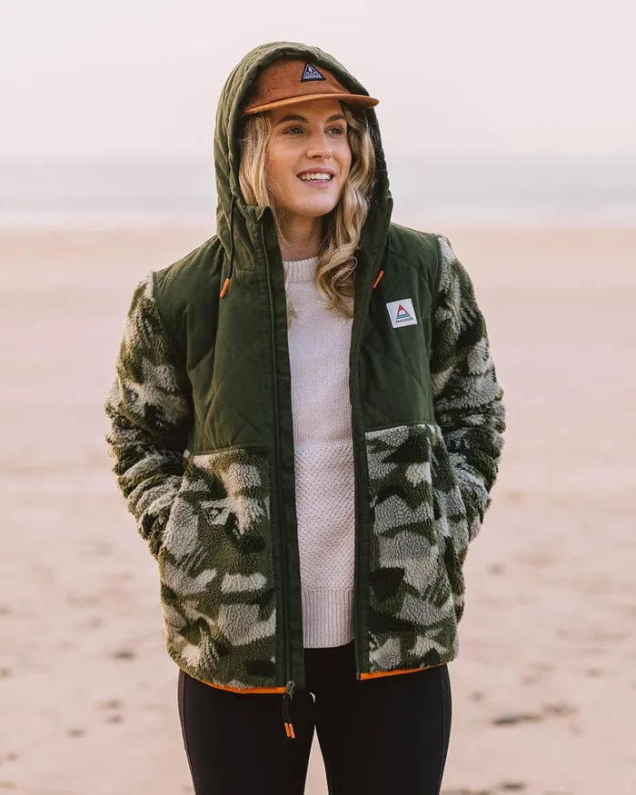 Passenger Tops Women Sefton Recycled DeepPile Sherpa Full Zip Fleece Fir Tree Fir Tree