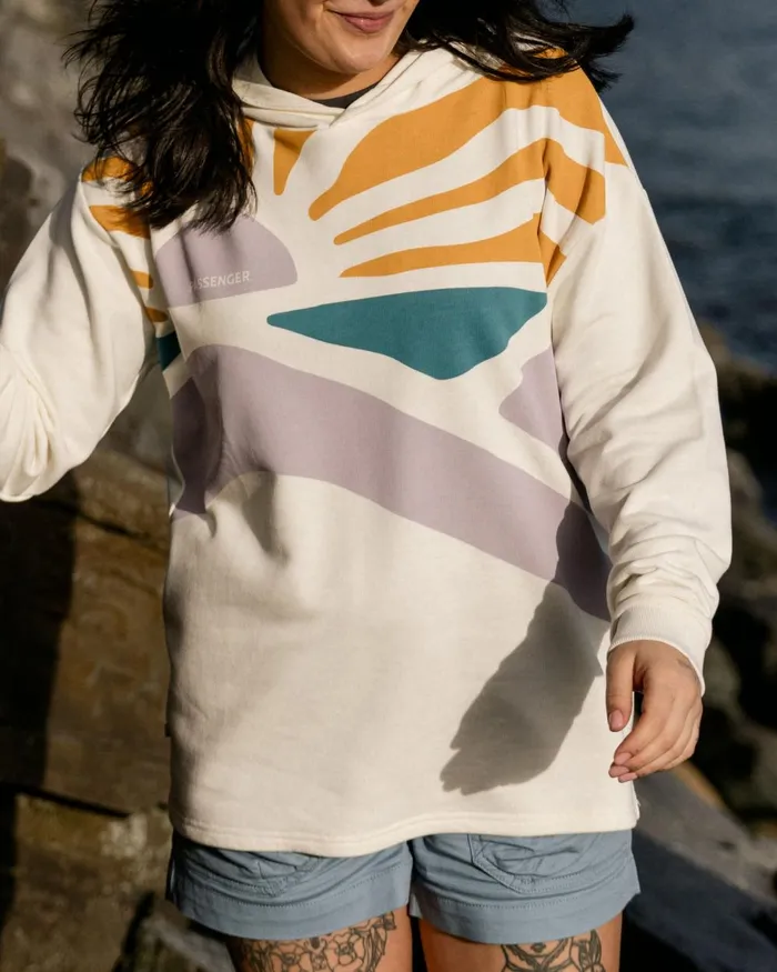Passenger Tops Women Sunsets Organic Cotton Hoodie Marshmallow Marshmallow