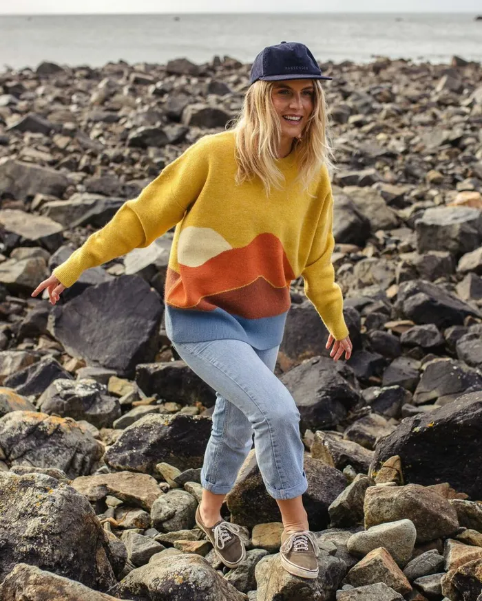 Passenger Tops Women Vista Recycled Knitted Jumper Amber Gold Amber Gold