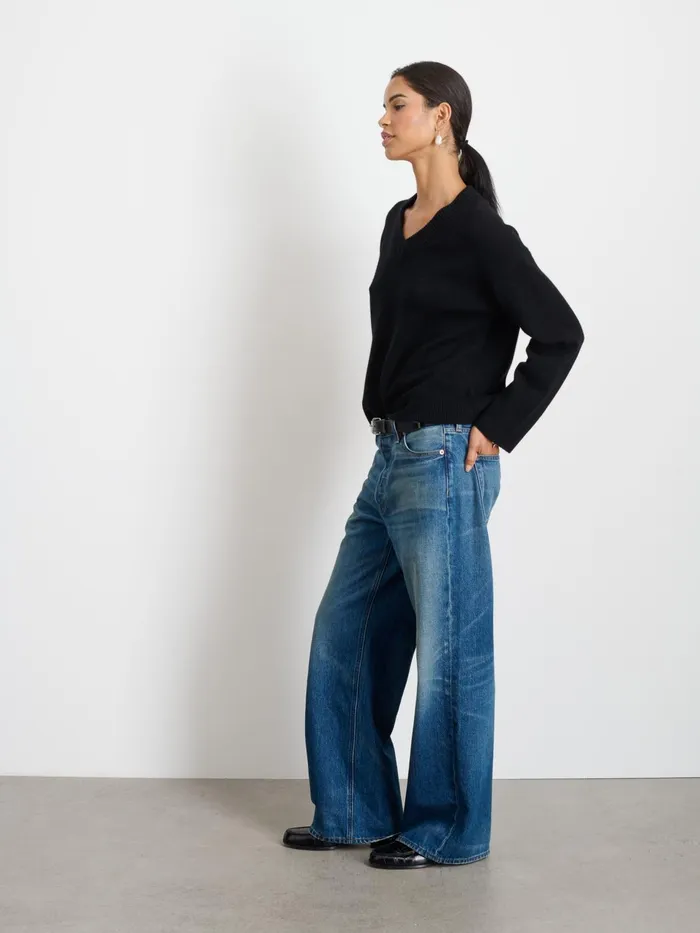 Rowan VNeck In Cashmere Black Women Alex Mill Sweaters