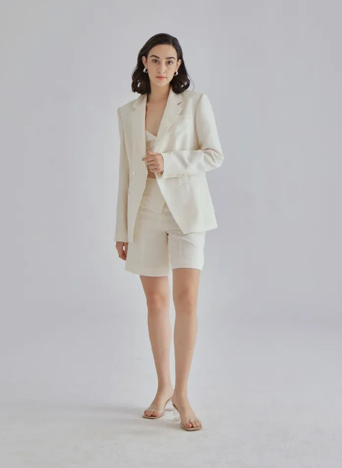 Silk Maison ShortsandPants White Quartz Silk Blend Shorts Ivory 8211 Women