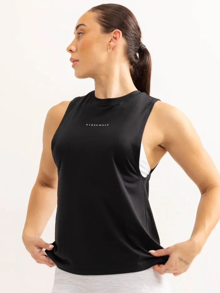 Soft Tech Loose Fit Tank 8211 Black Women Ryderwear Tops