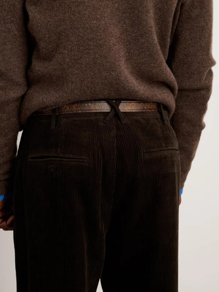 Standard Pleated Pant In Corduroy Chocolate Men Alex Mill Pants