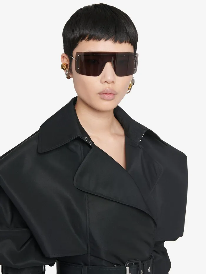 Sunglasses WomenMen Alexander McQueen Spike Studs Mask Sunglasses Smokesilver Sunglasses WomenMen Alexander McQueen Spike Studs Mask Sunglasses Smokesilver