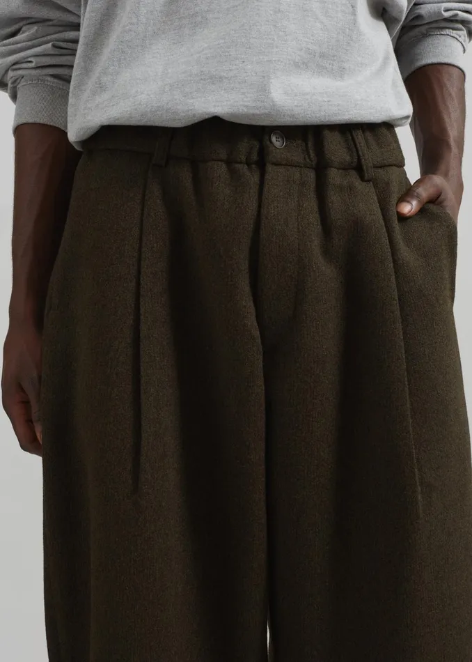 The Frankie Shop Bottoms Men Felix Trousers 8211 Dark Olive