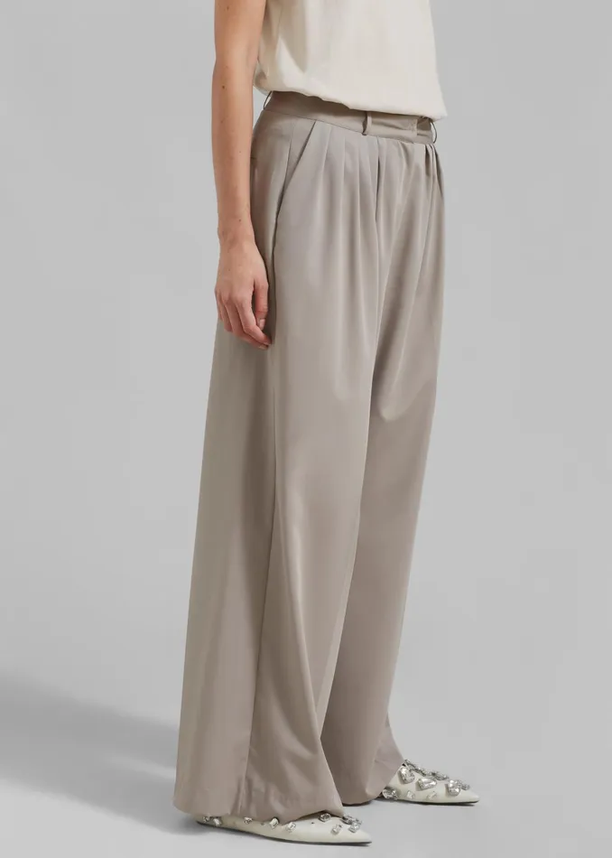 The Frankie Shop Bottoms Women Catalina Pleated Trousers 8211 Grey