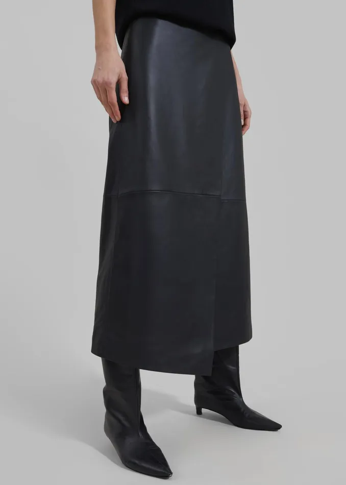 The Frankie Shop Bottoms Women Hedi Leather Midi Wrap Skirt 8211 Black