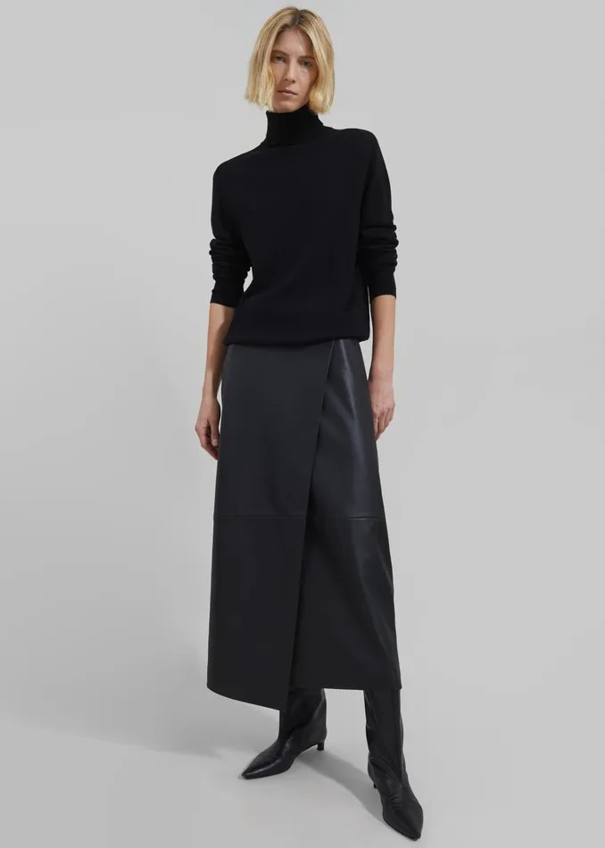 The Frankie Shop Bottoms Women Hedi Leather Midi Wrap Skirt 8211 Black
