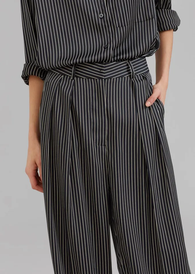 The Frankie Shop Bottoms Women Tansy Satin Pants 8211 Black Pinstripe