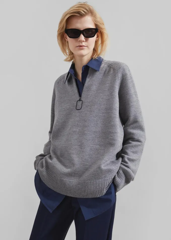 The Frankie Shop Knitwear Women Jw Anderson Wire Puller Jumper 8211 Dark Grey