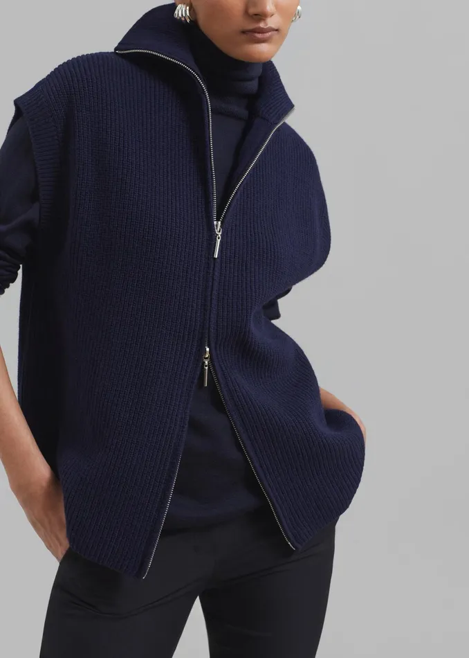 The Frankie Shop Knitwear Women Kellan Wool Blend Sleeveless Zip Turtleneck 8211 Navy