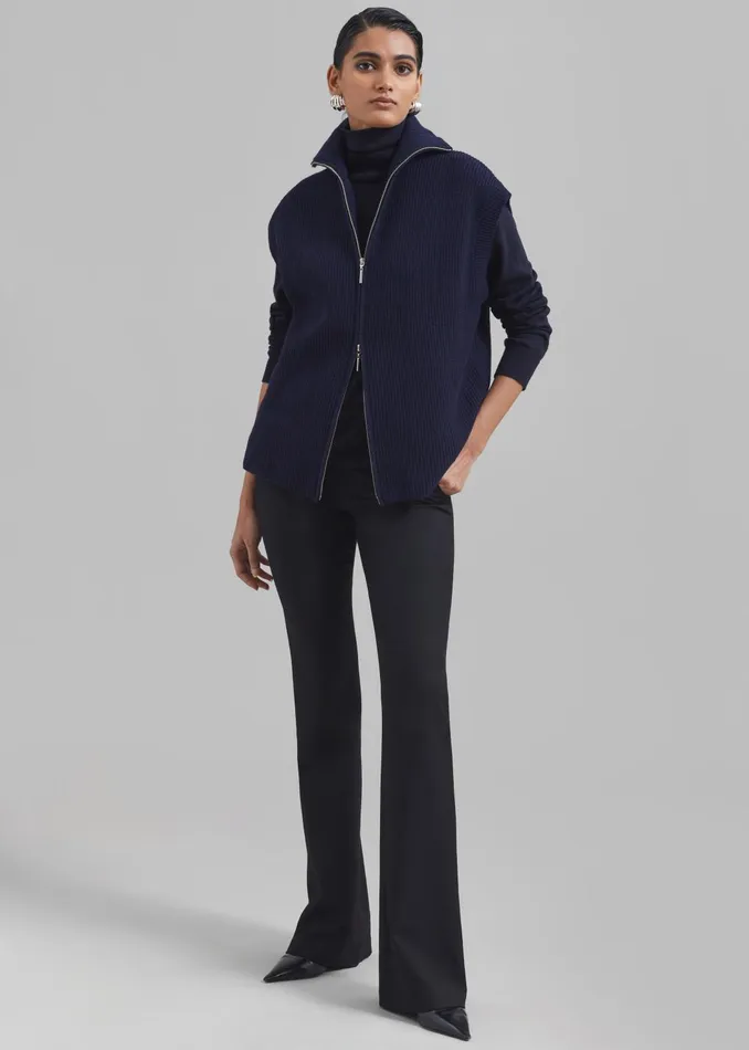 The Frankie Shop Knitwear Women Kellan Wool Blend Sleeveless Zip Turtleneck 8211 Navy