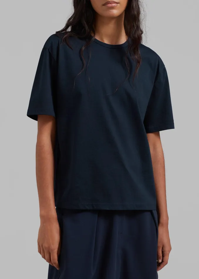 The Frankie Shop Tops Women Connell Boxy Tee 8211 Navy