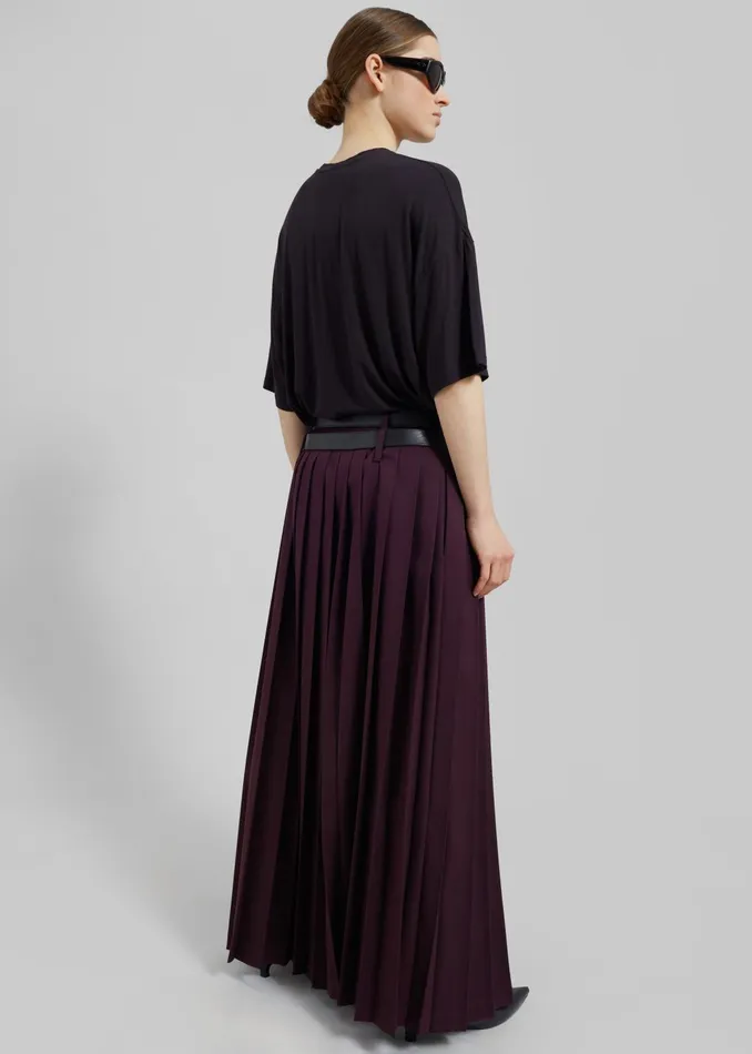 The Frankie Shop Tops Women Ella Boxy Tee 8211 Dark Plum