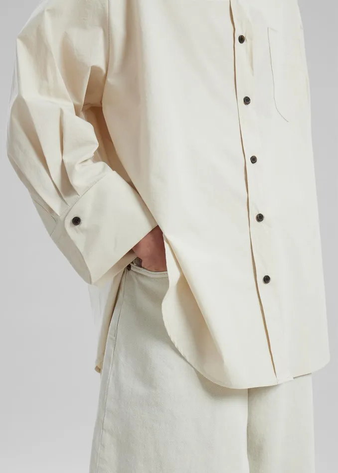 The Frankie Shop Tops Women Zuri Boxy Button Up Shirt 8211 Cream