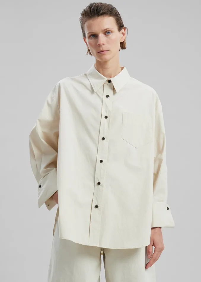 The Frankie Shop Tops Women Zuri Boxy Button Up Shirt 8211 Cream