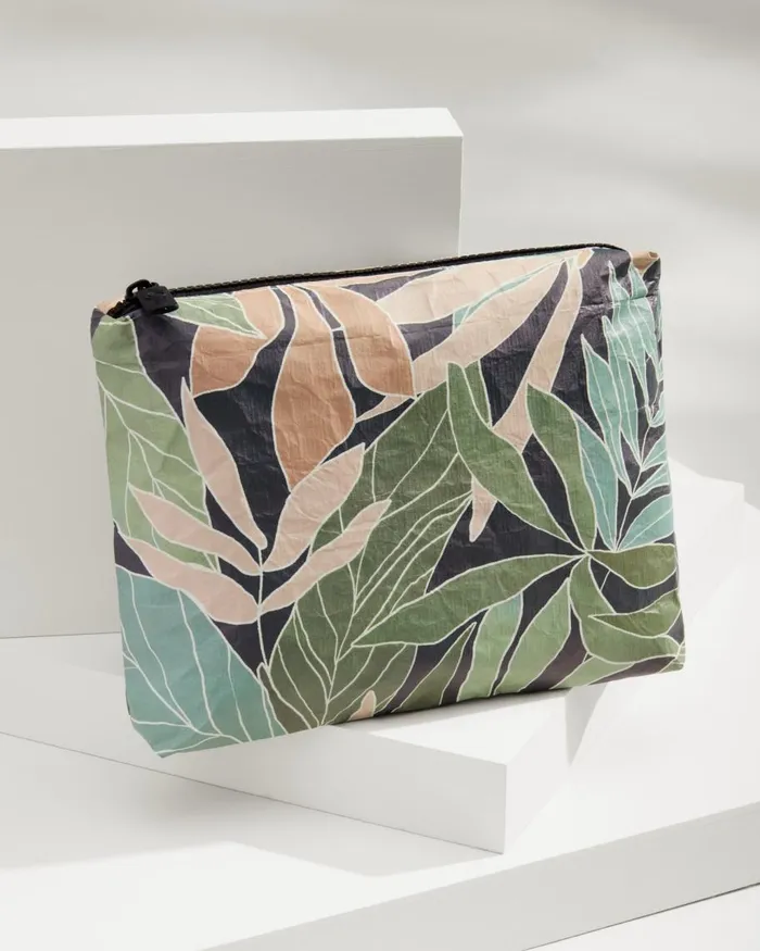 Tommy Bahama Aloha Collection Cusco Small Pouch Cusco Beach and HomeWomen Luggage and Travel Tommy Bahama Aloha Collection Cusco Small Pouch Cusco Beach and HomeWomen Luggage and Travel