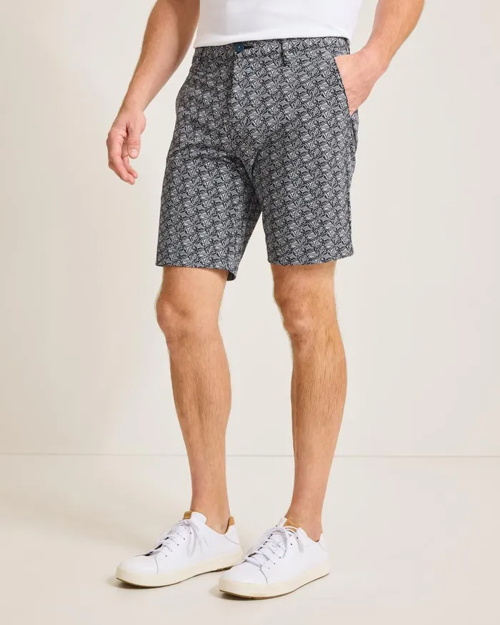 Tommy Bahama Chip Shot Beachcomber Geo IslandZone 9Inch Shorts Black Men Shorts