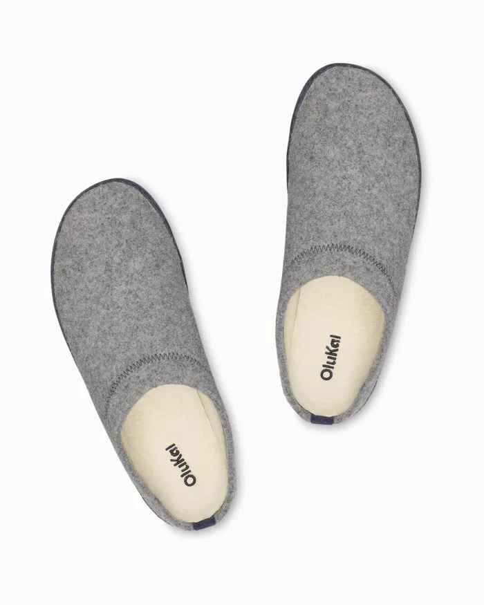 Tommy Bahama OluKai Hmani Hulu Felt Mules Graphite Men Loungewear and Pajamas Tommy Bahama OluKai Hmani Hulu Felt Mules Graphite Men Loungewear and Pajamas