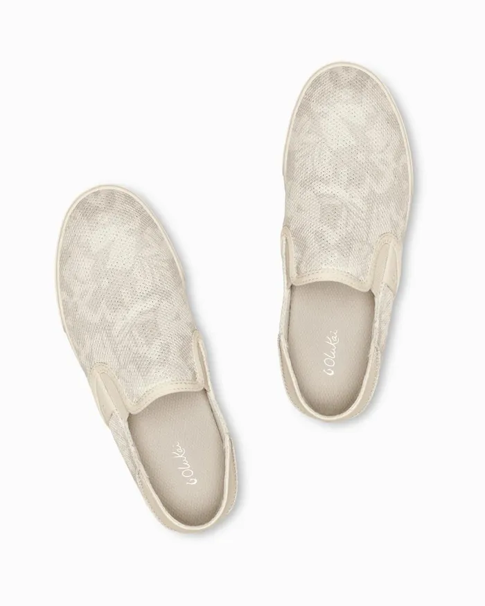 Tommy Bahama OluKai Pehuea SlipOn Shoes Puka Women Shoes and Sandals Tommy Bahama OluKai Pehuea SlipOn Shoes Puka Women Shoes and Sandals