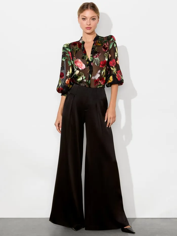 Tops Women Alice Olivia Sheila Blouse In The Wind Floral