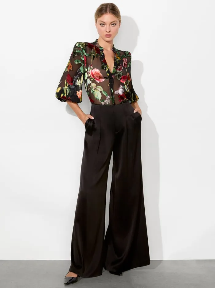 Tops Women Alice Olivia Sheila Blouse In The Wind Floral