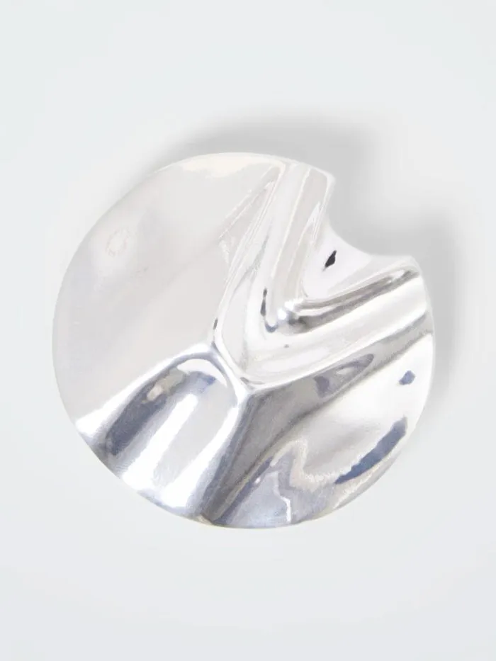 Woman French Connection Jewellery Hammered Circular Brooch Silver