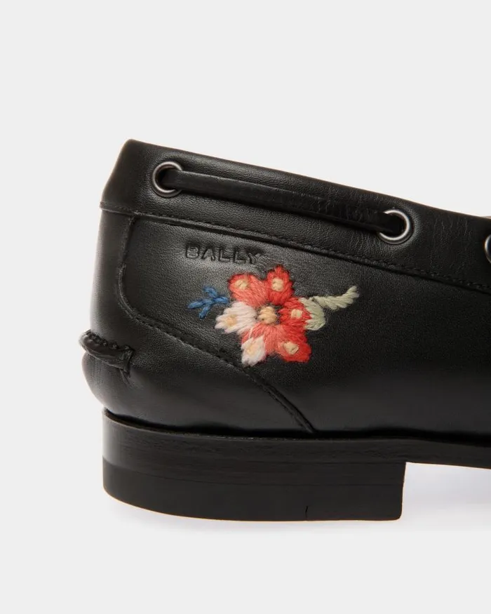 Women Bally Flats and Moccasins Winter Capsule Moccasin In Black Leather With Alpine Flowers Black Women Bally Flats and Moccasins Winter Capsule Moccasin In Black Leather With Alpine Flowers Black