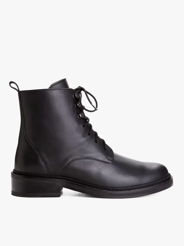 Women Boots and Ankle Boots Agns B Black Leather Zoe Ankle Boots