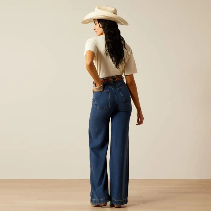 Women Lyla Trouser Whisper Ariat Denim