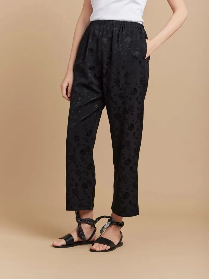 Women Pants and Jeans Agns B Black Viscose Vietnam Floral WidePants