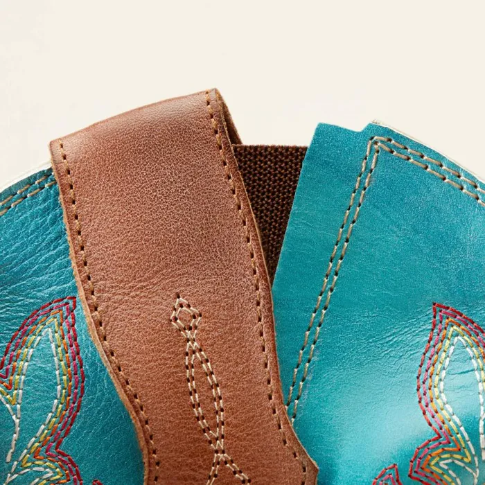 Women Round Up Wide Square Toe StretchFit Western Boot Buff Blonde Ariat Western Boots