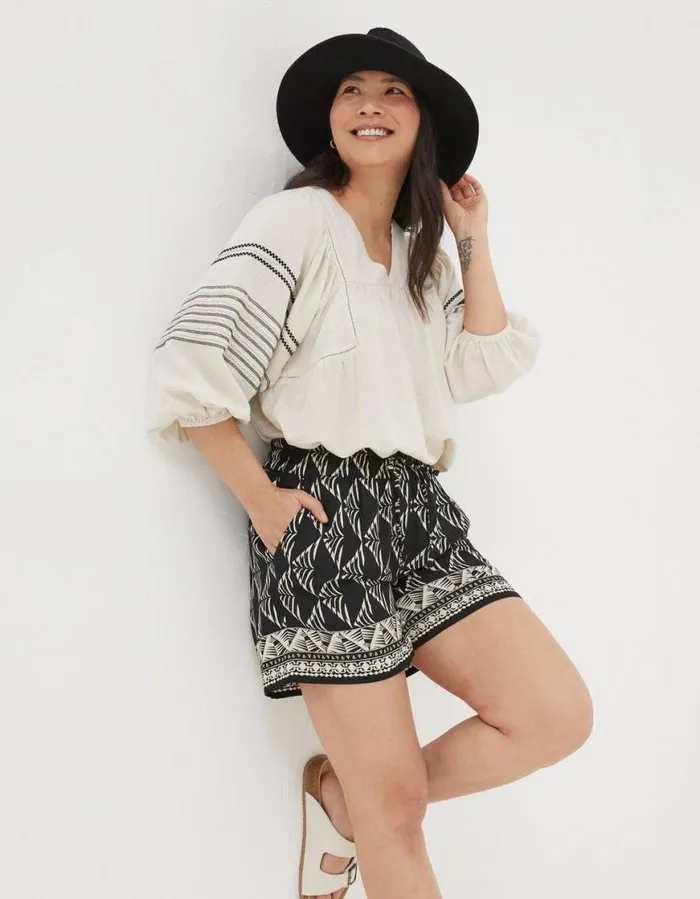 Women Shorts FatFace Mono Geo Flippy Short Black