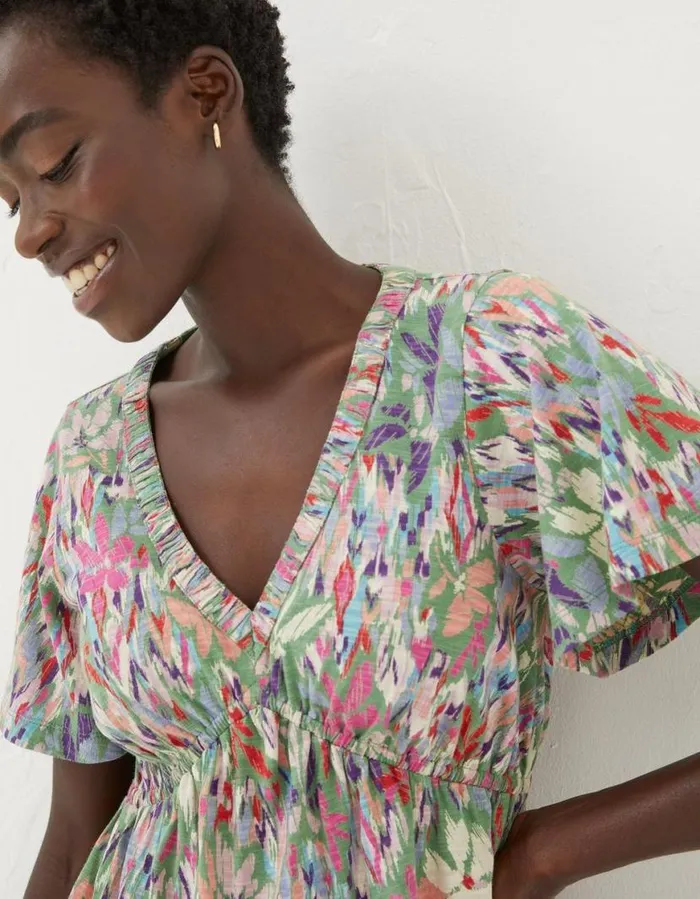 Women Tops and TShirts FatFace Frankie Expressive Floral Top Green