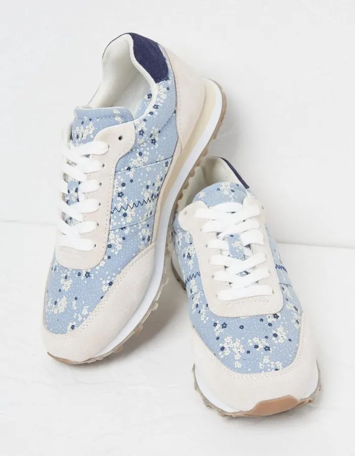 Women Trainers FatFace Georgia Floral Runner Trainers White
