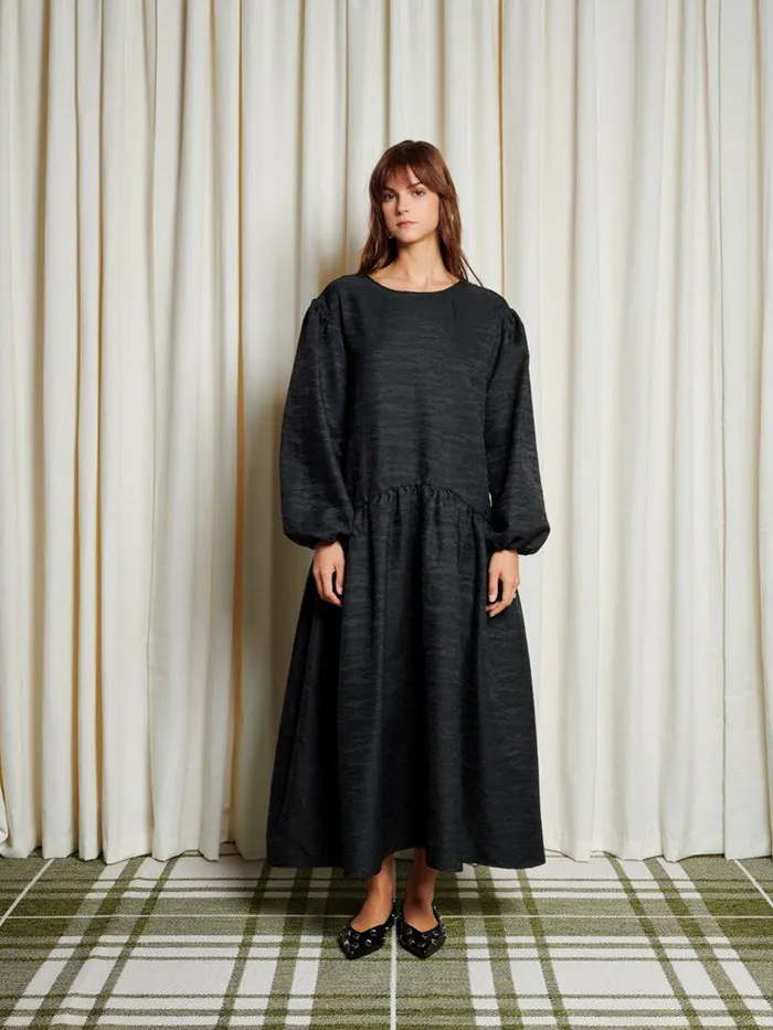 Womenswear Dresses Sister Jane Ghospell Rosslyn Oversized Midi Dress Coal Black Womenswear Dresses Sister Jane Ghospell Rosslyn Oversized Midi Dress Coal Black