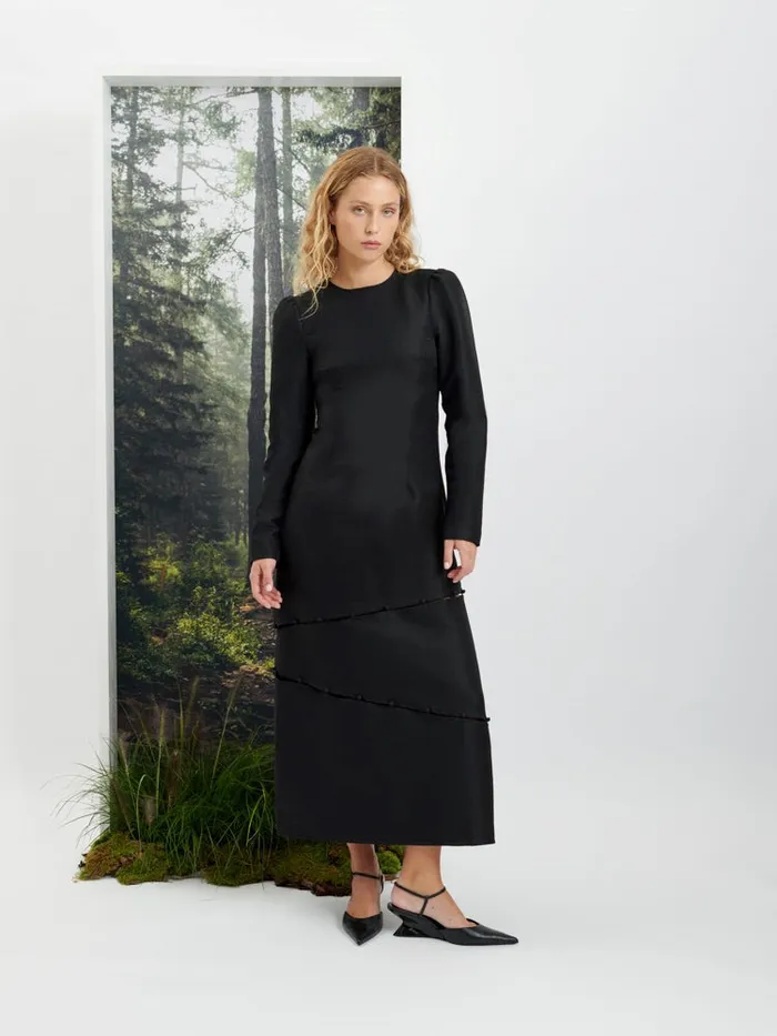 Womenswear Dresses Sister Jane Ghospell Tabitha Button Up Midi Dress Coal Black Womenswear Dresses Sister Jane Ghospell Tabitha Button Up Midi Dress Coal Black