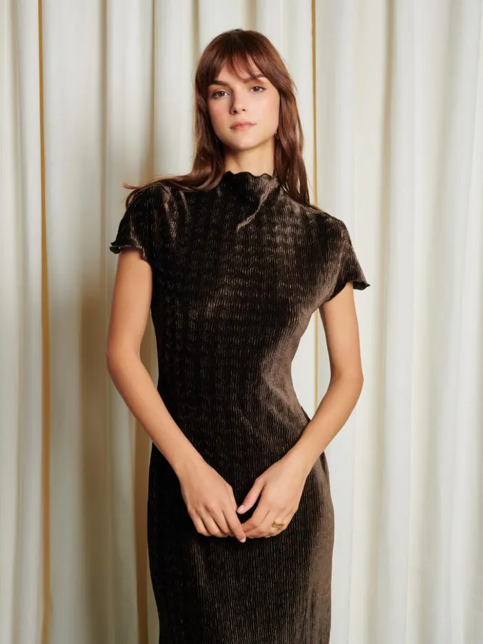 Womenswear Dresses Sister Jane Ghospell Vaila Velvet Maxi Dress Chocolate Brown Womenswear Dresses Sister Jane Ghospell Vaila Velvet Maxi Dress Chocolate Brown