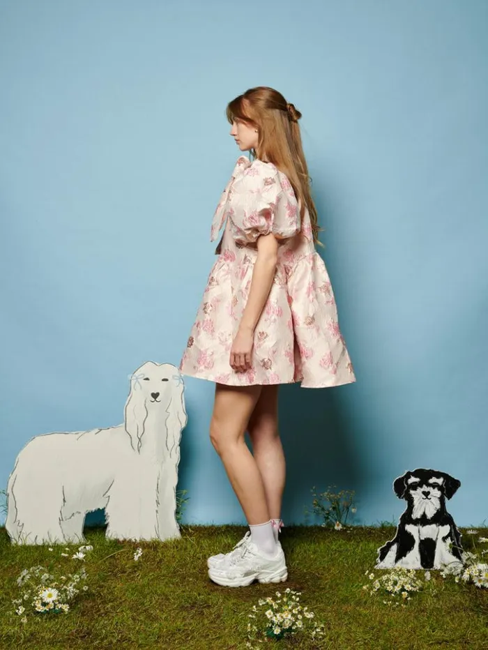 Womenswear Dresses Sister Jane Oak Flower Jacquard Dress Baby Pink Ivory Womenswear Dresses Sister Jane Oak Flower Jacquard Dress Baby Pink Ivory