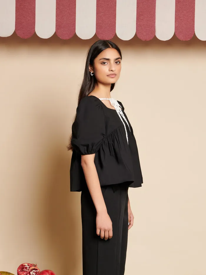 Womenswear Tops Sister Jane Barn Rose Top Coal Black